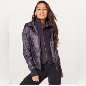 NWOT LULULEMON Scuba Hoodie *Glyde” Boysenberry sz 2